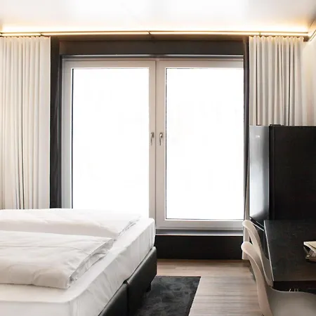 Nec By Wmm Hotel *